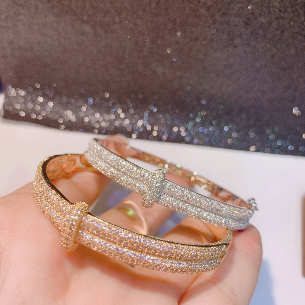 14k gold diamond bracelet - Picture 3 of 12